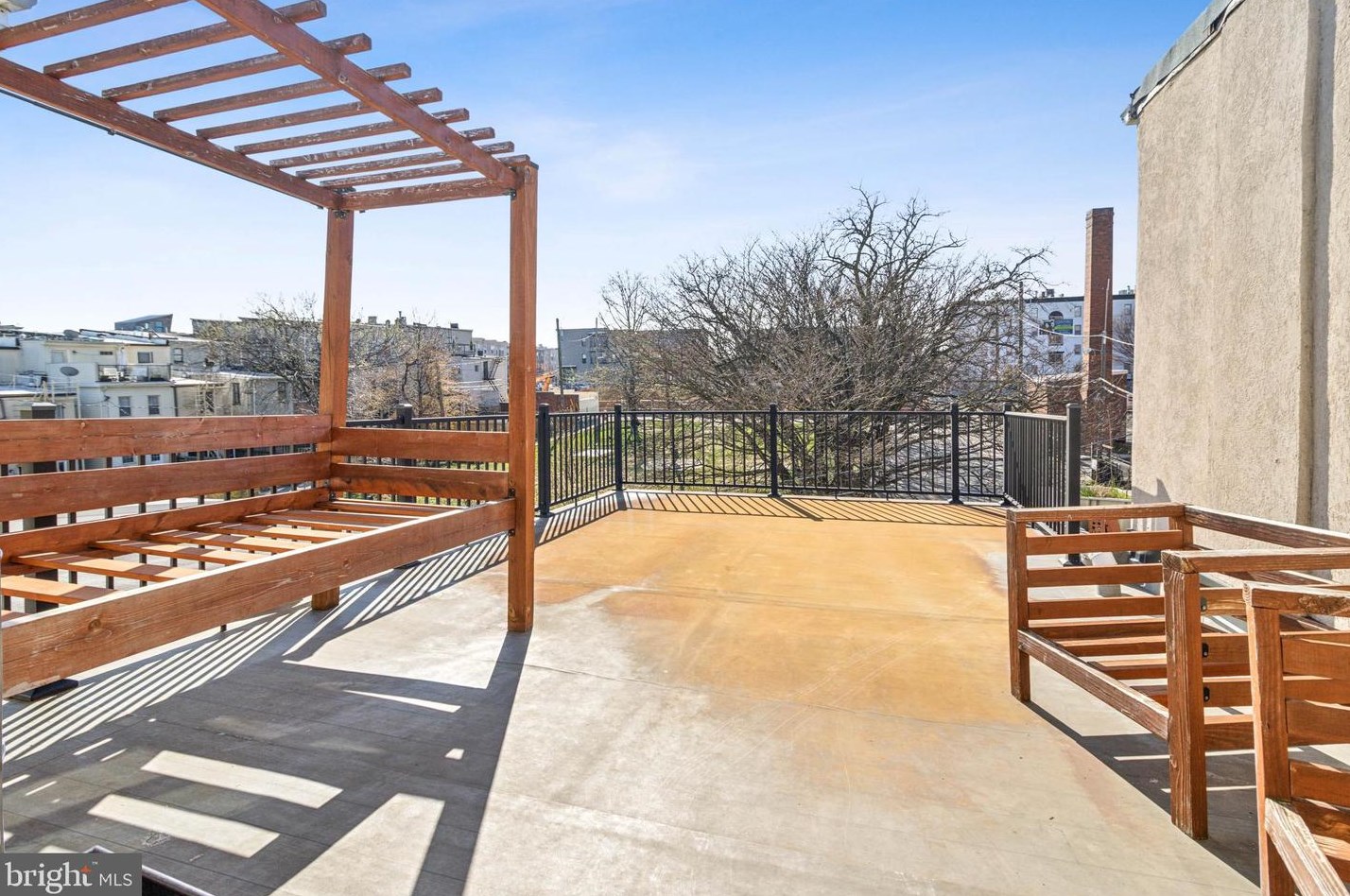 1814 Barclay St, Baltimore MD  21202-2922 exterior