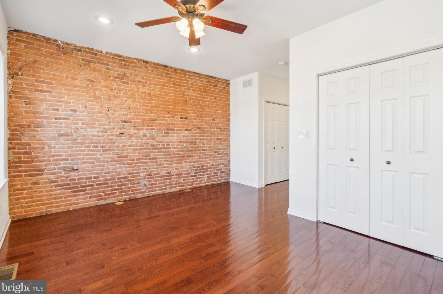 1814 Barclay St, Baltimore MD  21202-2922 exterior