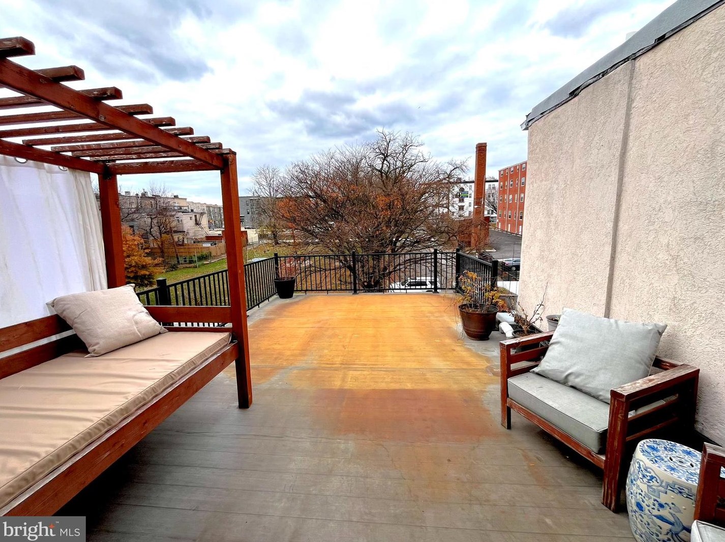 1814 Barclay St, Baltimore MD  21202-2922 exterior