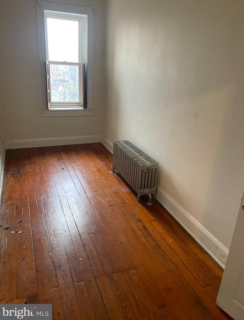 2205 Brookfield Ave, Baltimore MD 21217-4618 exterior