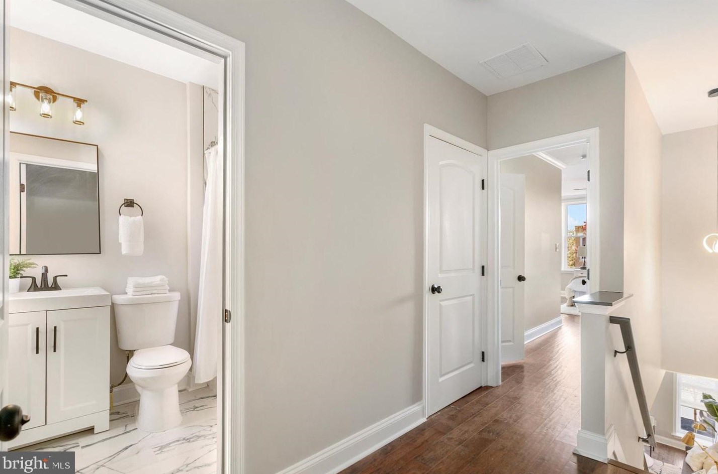 1906 Barclay St, Baltimore MD  21218-6128 exterior