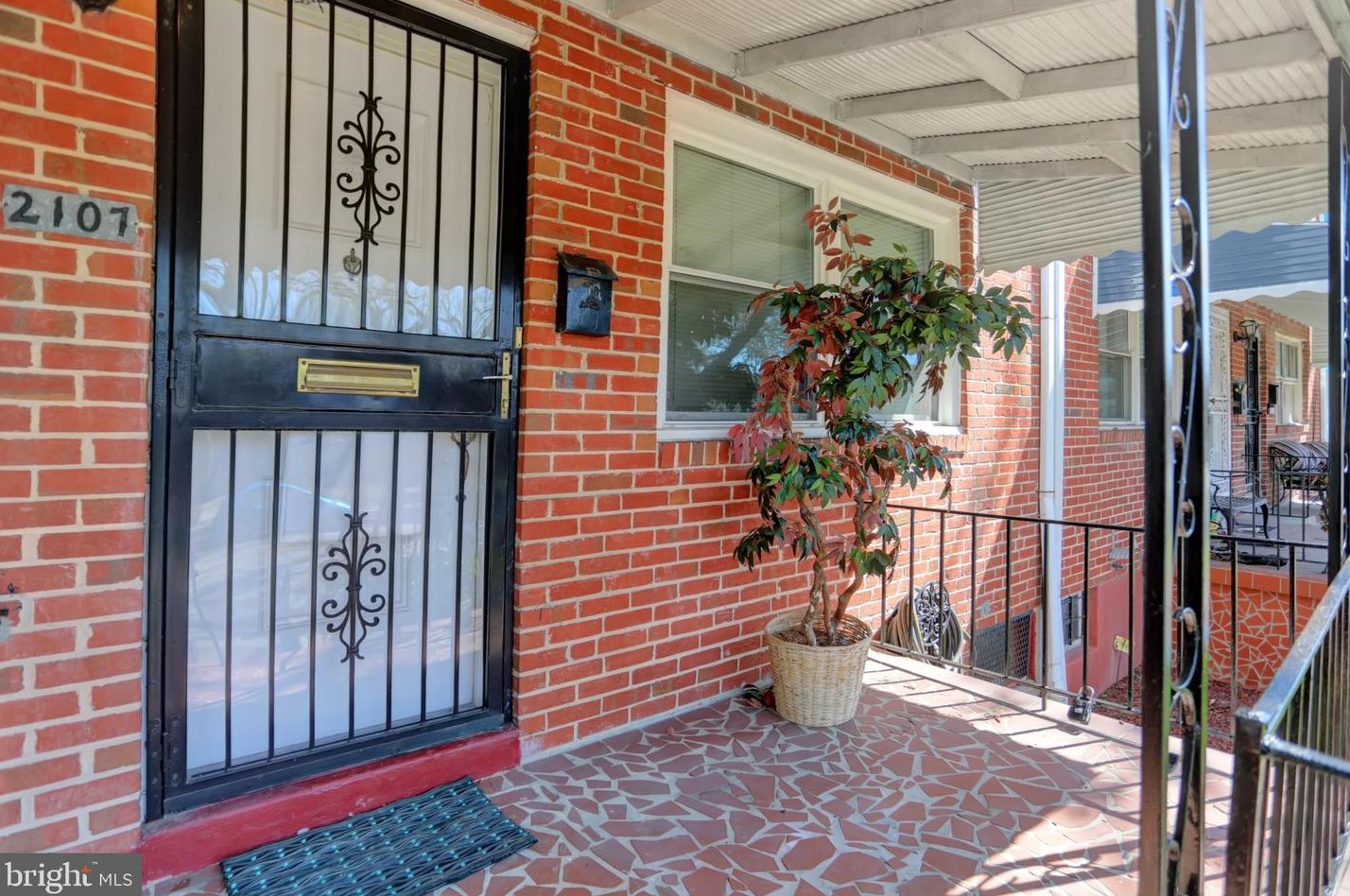 2107 Braddish Ave, Baltimore MD  21216-2914 exterior