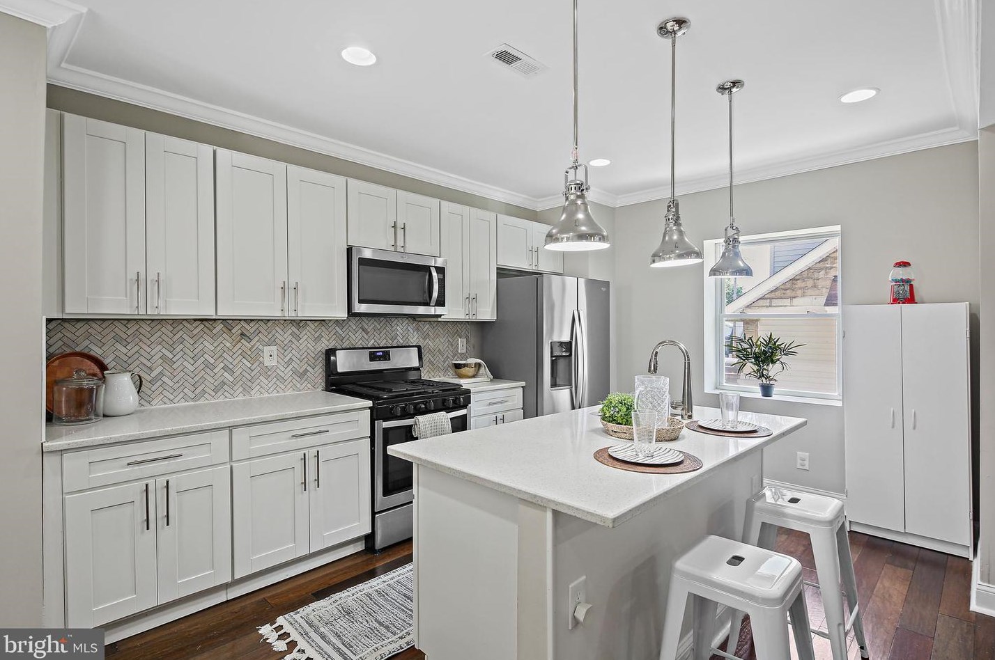 3518 Frankford Ave, Baltimore MD  21214-2716 exterior