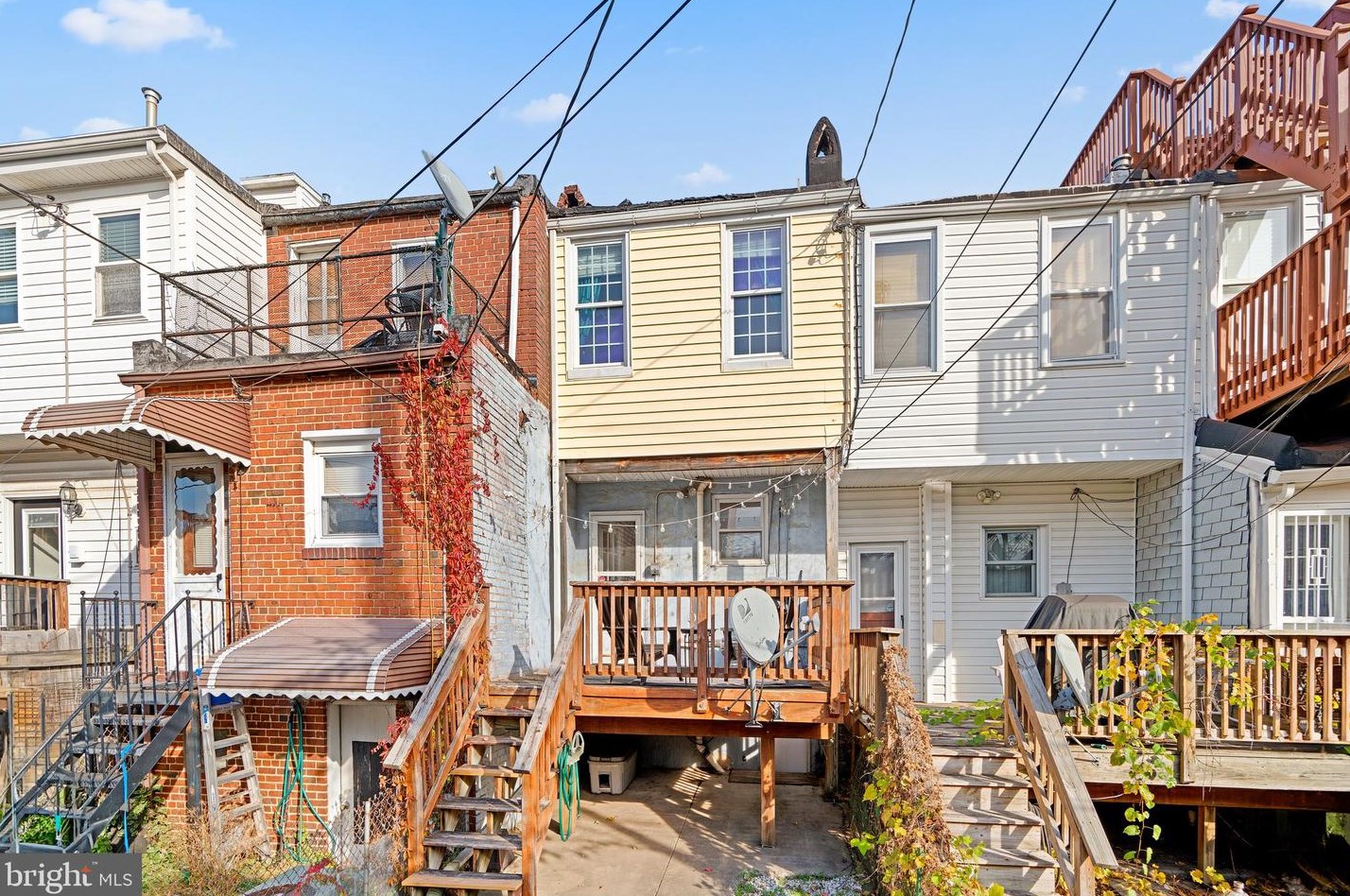 812 Streeper St, Baltimore MD  21224-1725 exterior