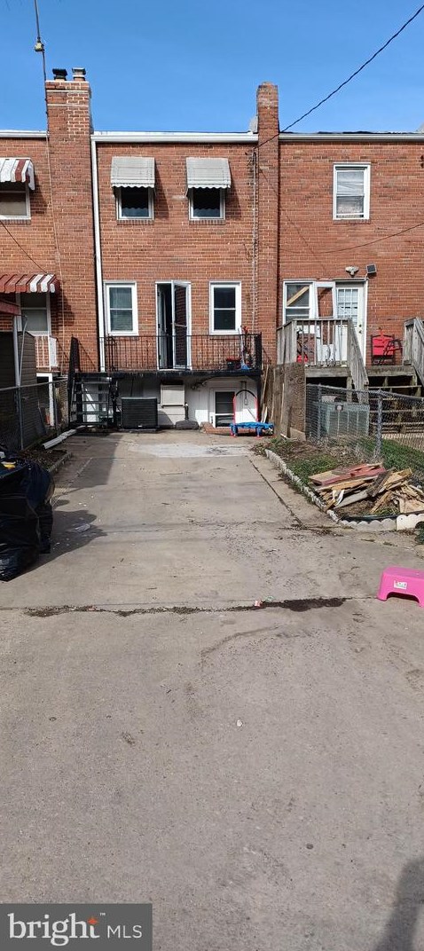 333 Gusryan St, Baltimore MD  21224-2804 exterior