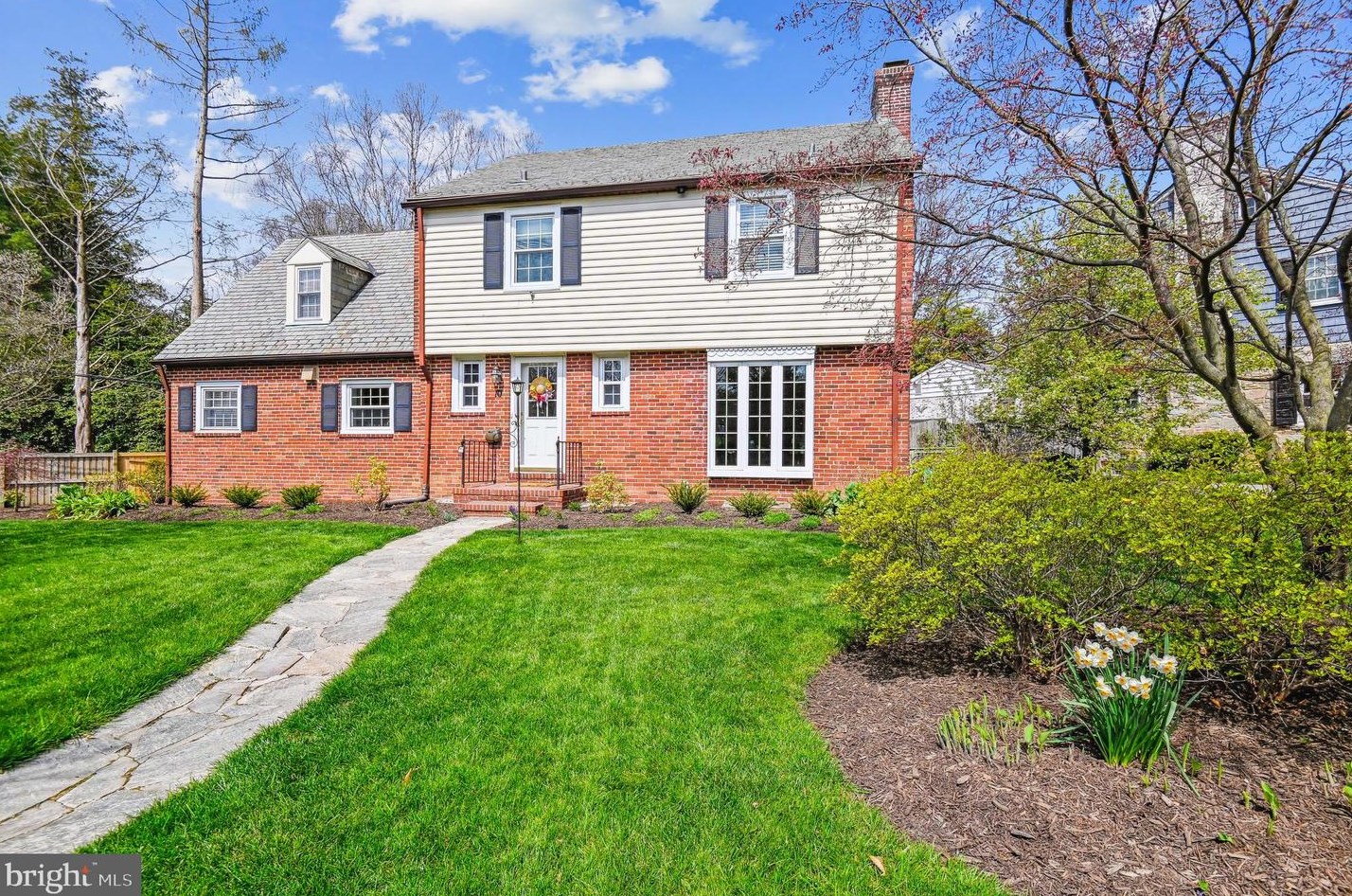 10 Gittings Ave, Baltimore MD  21212-2420 exterior