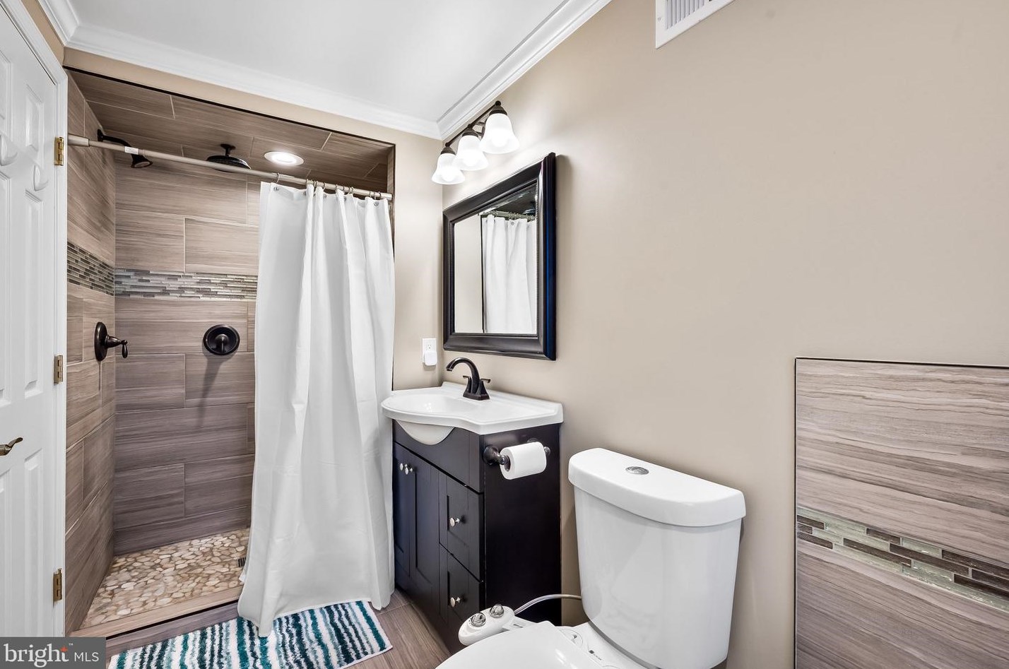 617 33 St, Baltimore MD 21211-2710 exterior