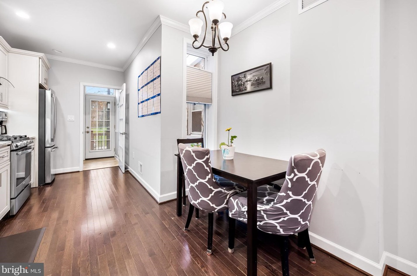 617 33 St, Baltimore MD 21211-2710 exterior