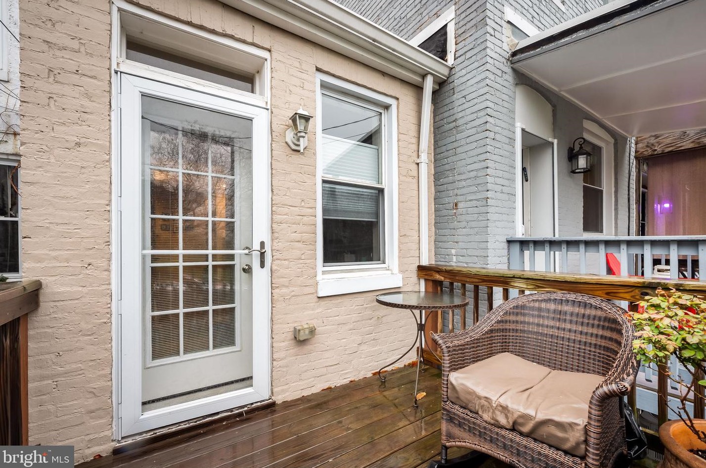 617 33 St, Baltimore MD 21211-2710 exterior