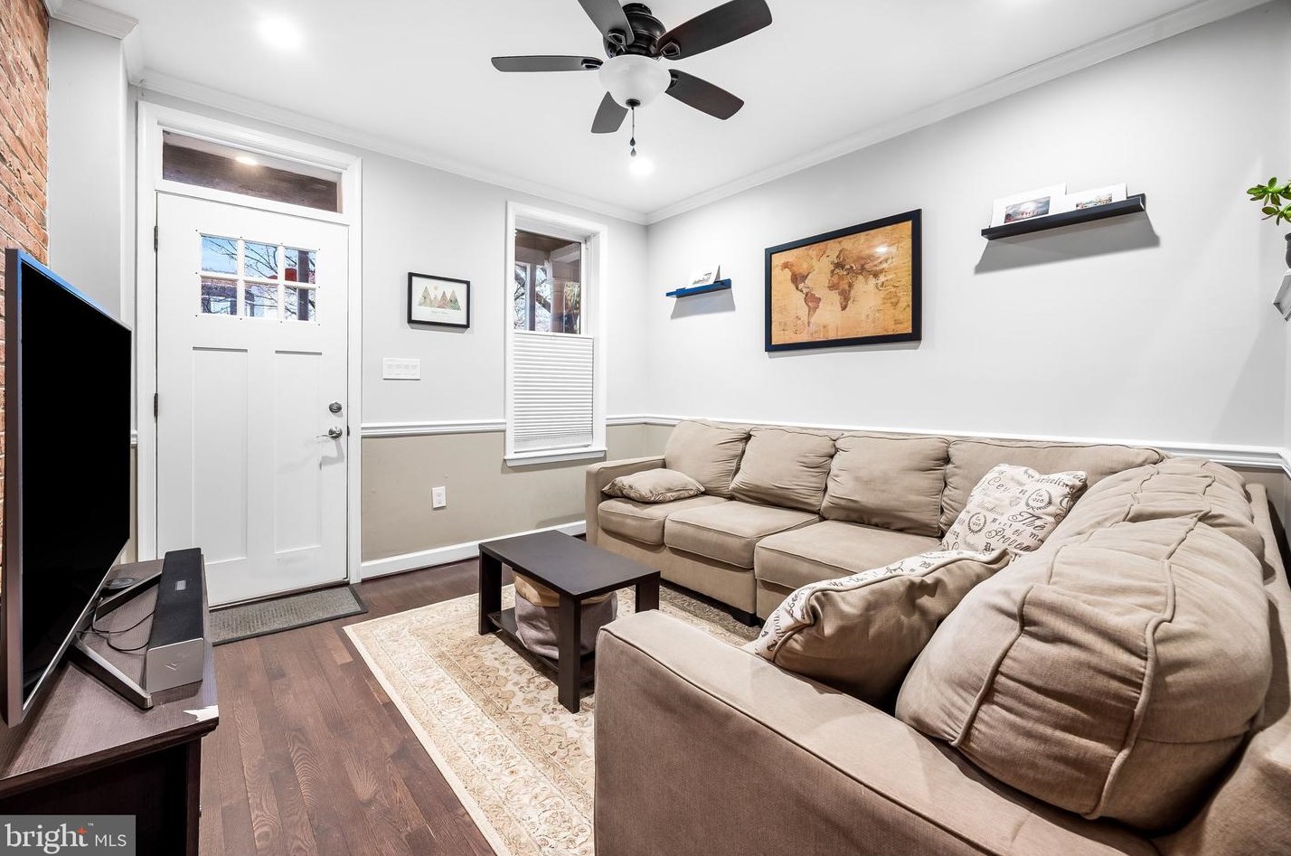 617 33 St, Baltimore MD 21211-2710 exterior