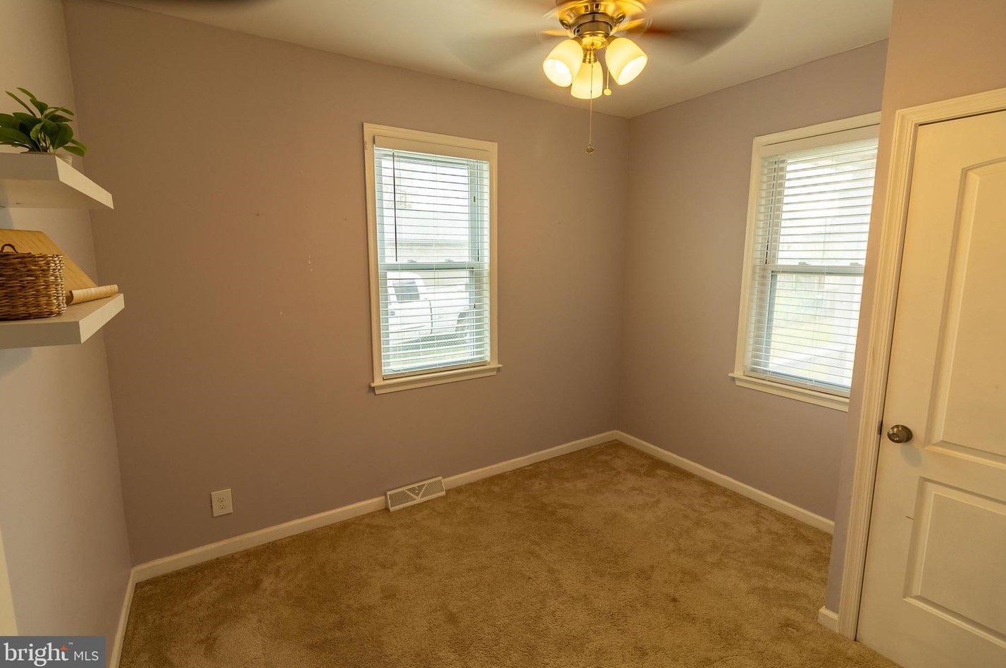 6623 Bushey St, Baltimore MD  21224-3014 exterior