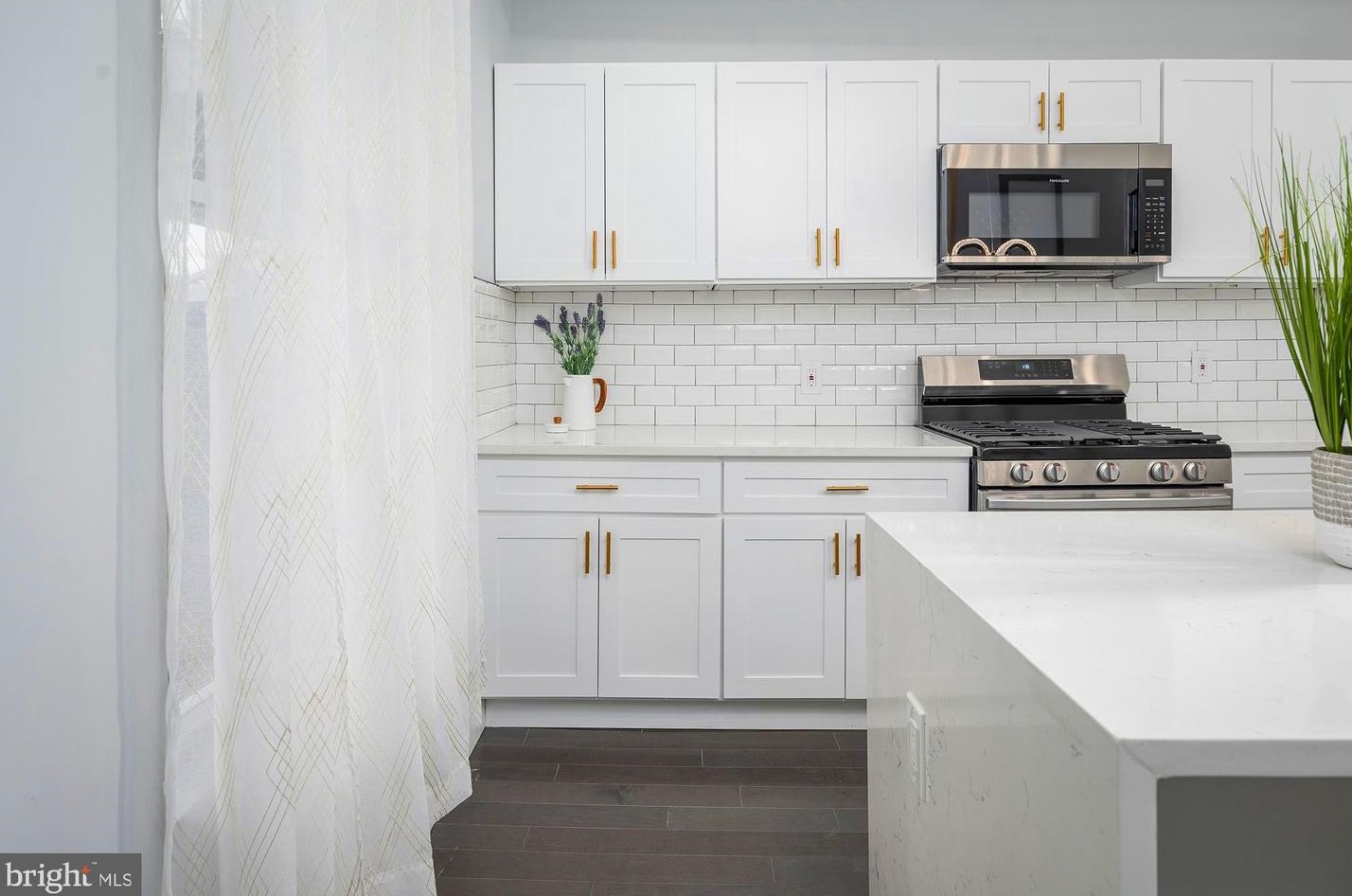 223 Linwood Ave, Baltimore MD  21224-1213 exterior