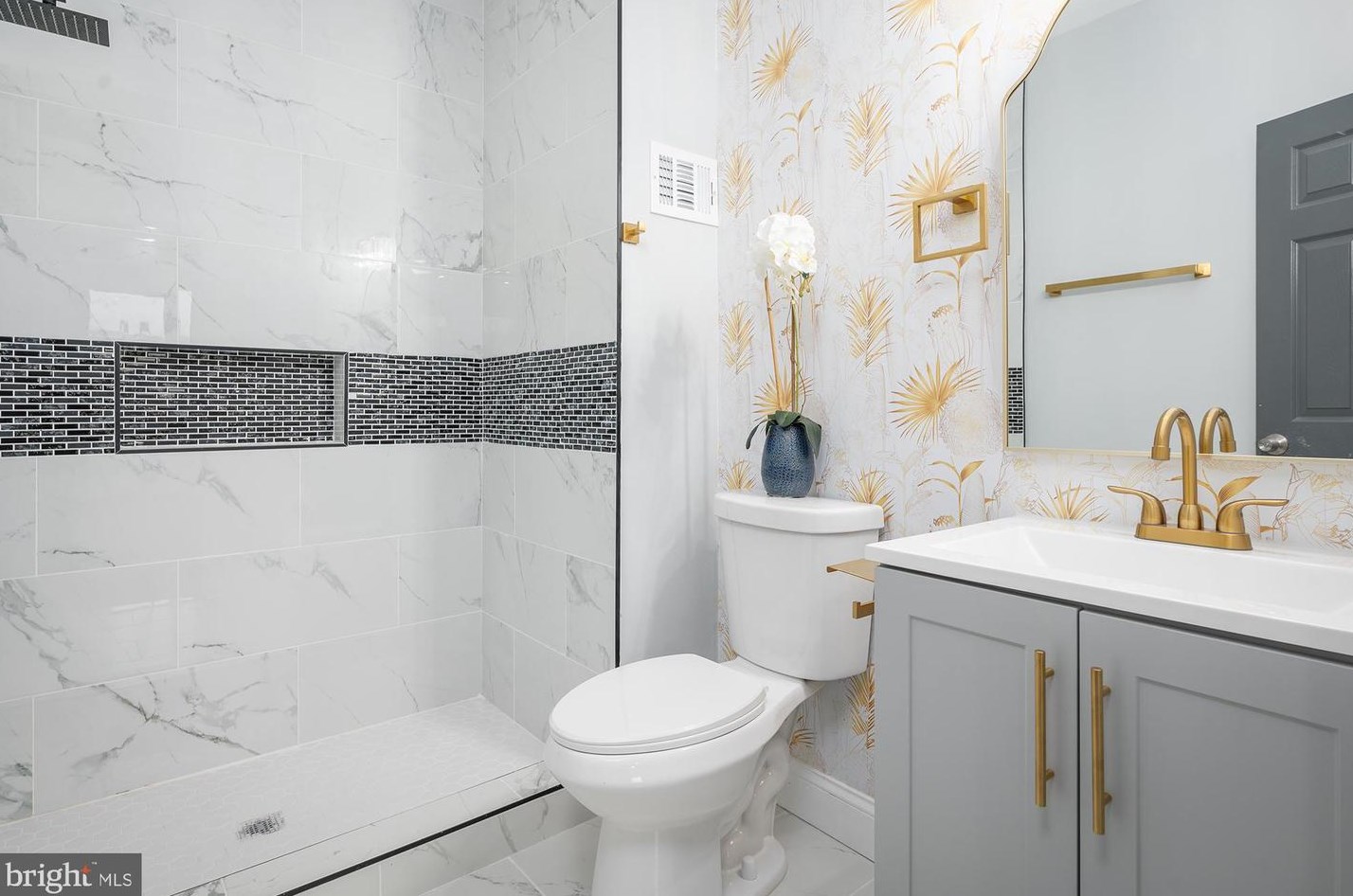 223 Linwood Ave, Baltimore MD  21224-1213 exterior