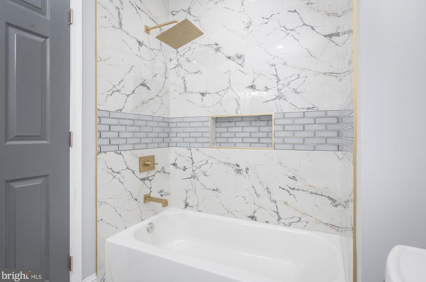 223 Linwood Ave, Baltimore MD  21224-1213 exterior