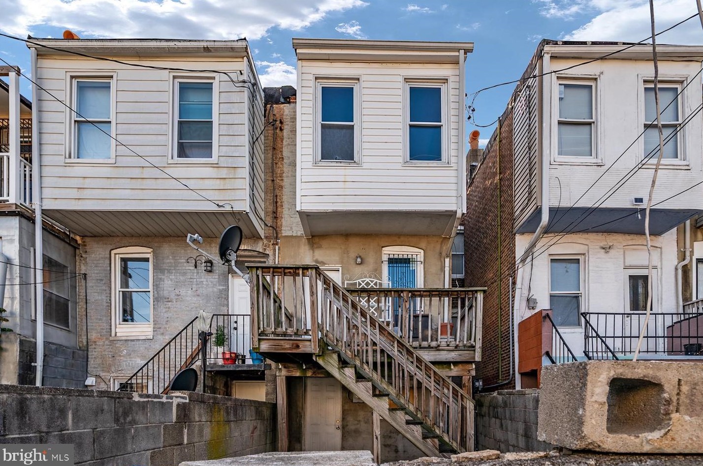 435 Milton Ave, Baltimore MD  21224-1014 exterior