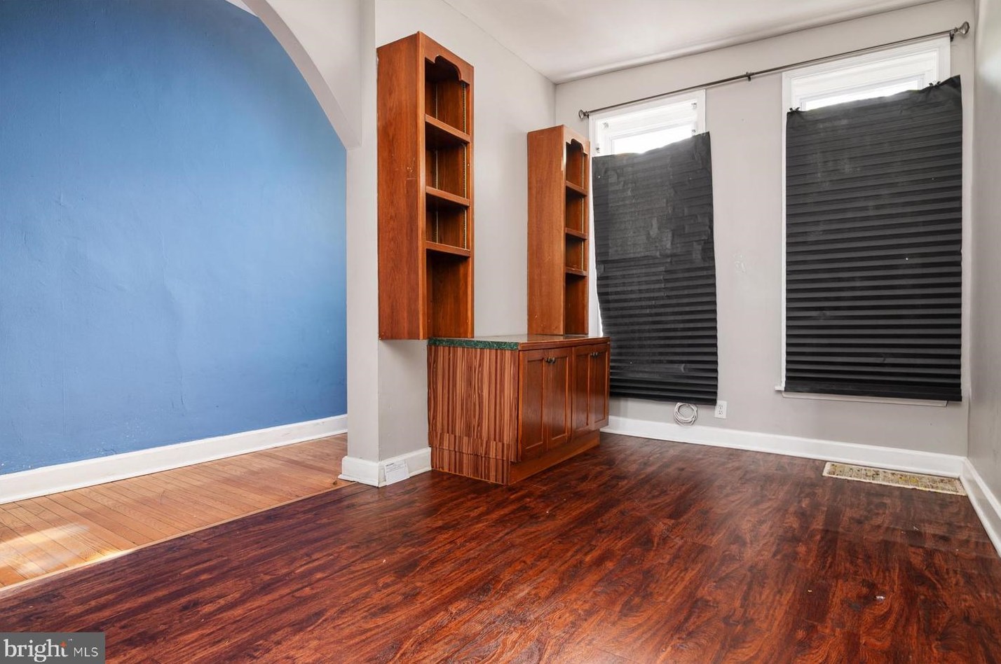435 Milton Ave, Baltimore MD  21224-1014 exterior