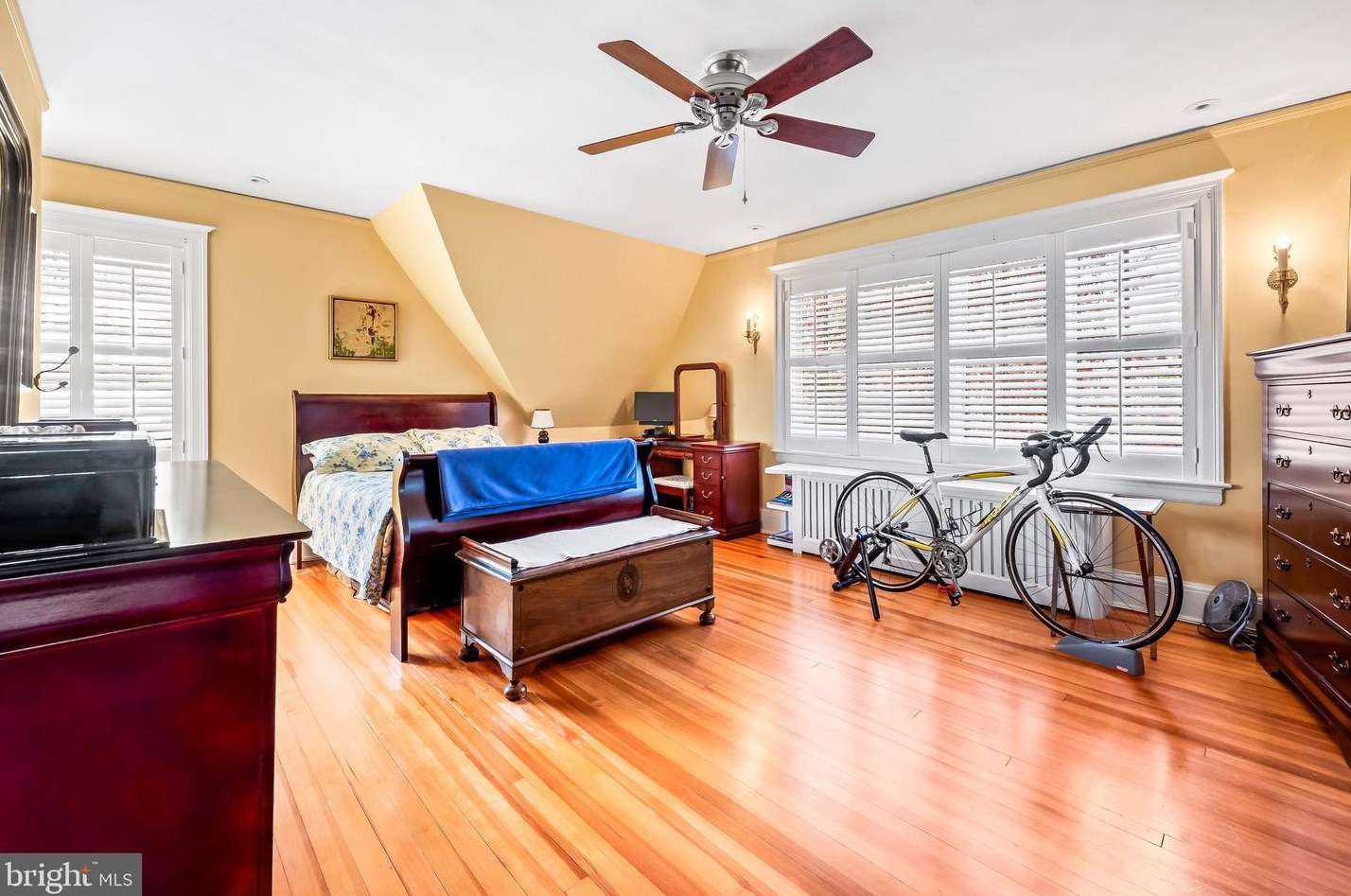 3819 Juniper Rd, Baltimore MD 21218-1828 exterior