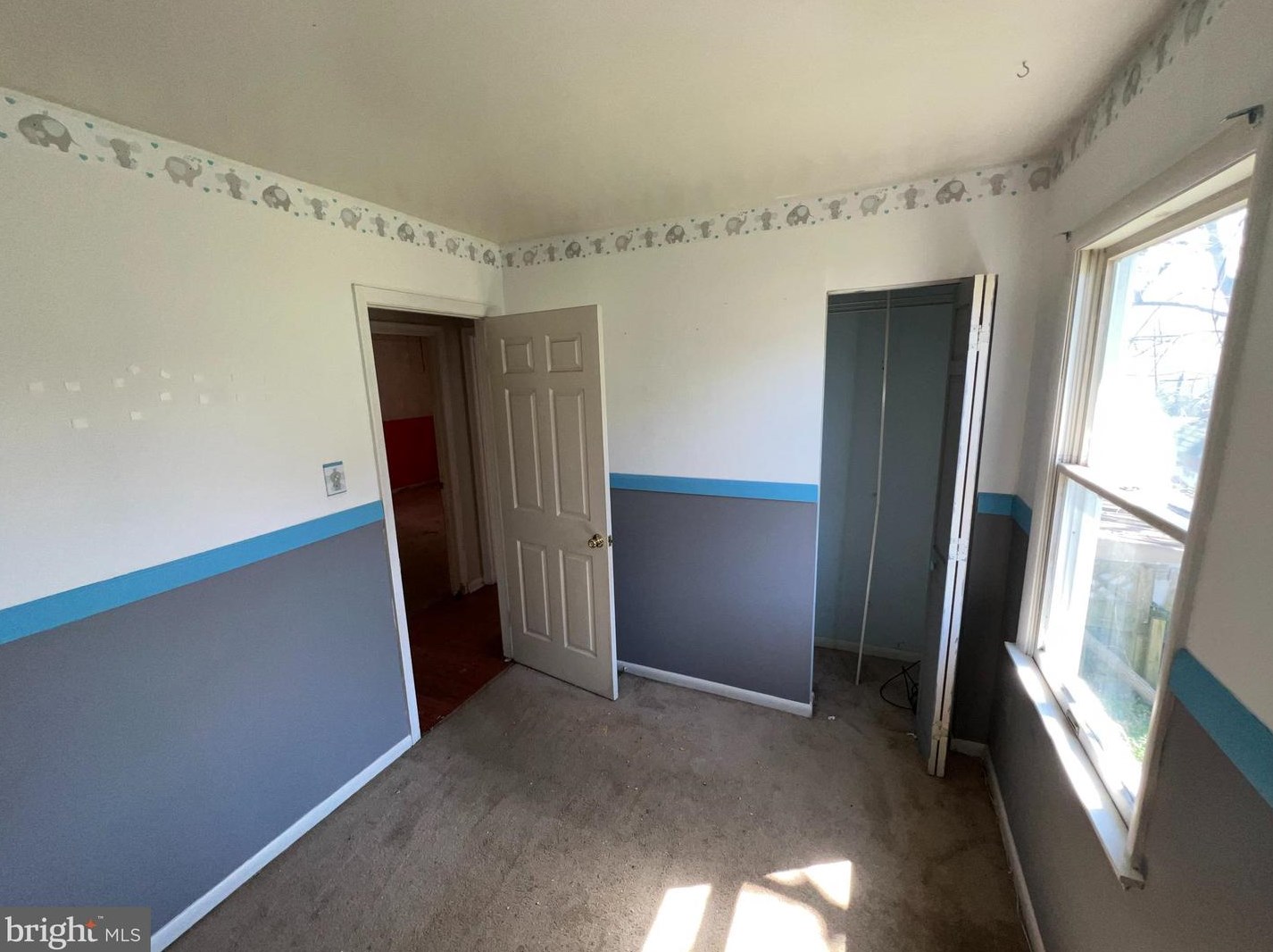 3655 Hineline Rd, Baltimore MD 21229-5154 exterior