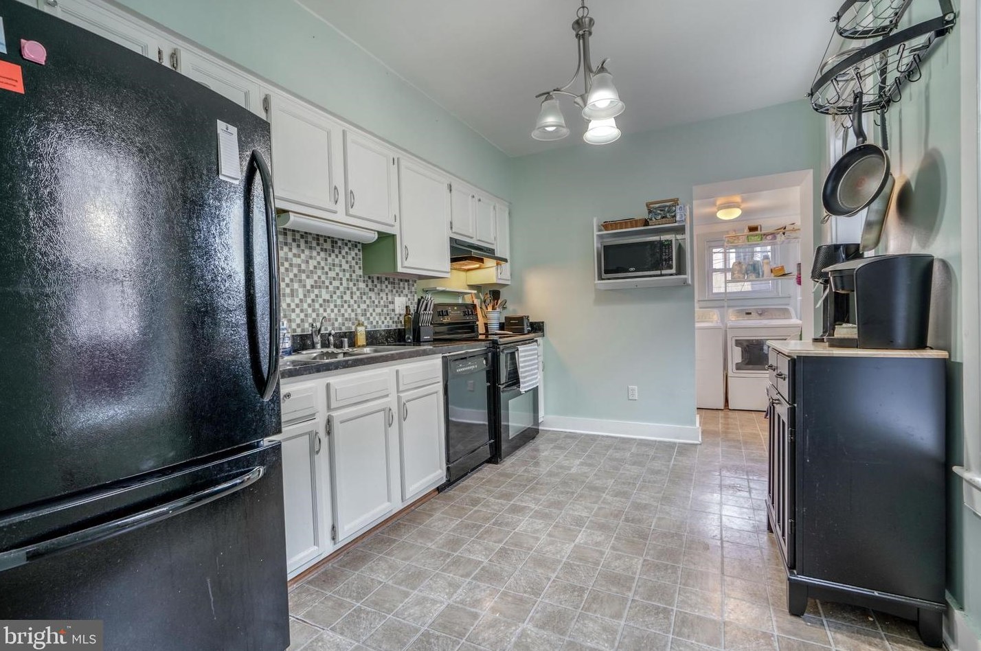 639 Portland St, Baltimore MD  21230-2213 exterior