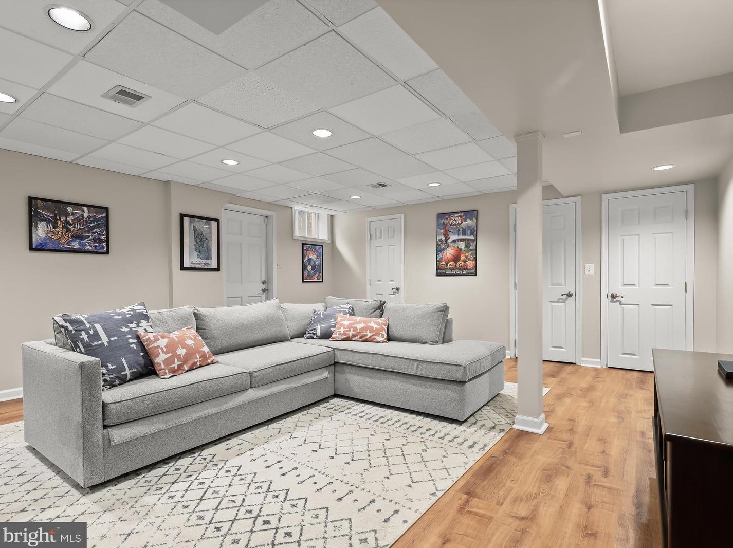 117 Lk Ave, Baltimore MD 21212-2431 exterior