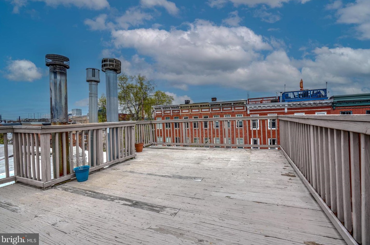 1288 Riverside Ave, Baltimore MD  21230-6317 exterior