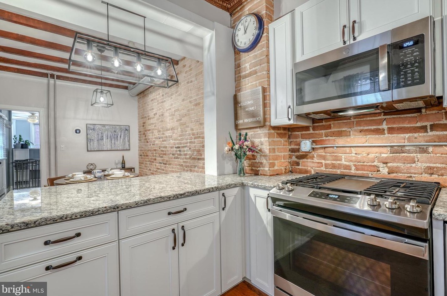 1288 Riverside Ave, Baltimore MD  21230-6317 exterior