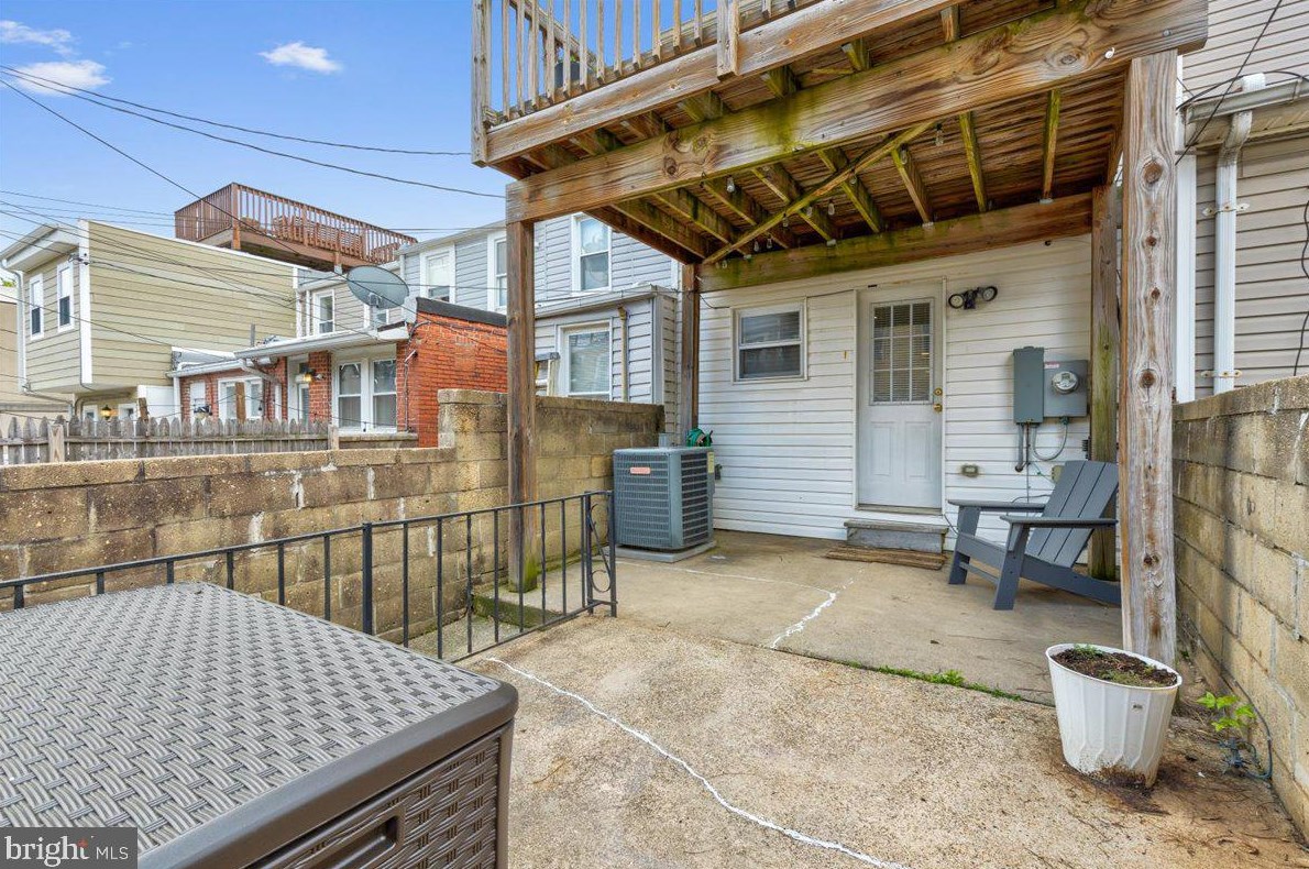 927 Bouldin St, Baltimore MD  21224-5020 exterior