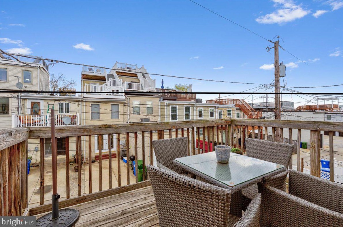 927 Bouldin St, Baltimore MD  21224-5020 exterior