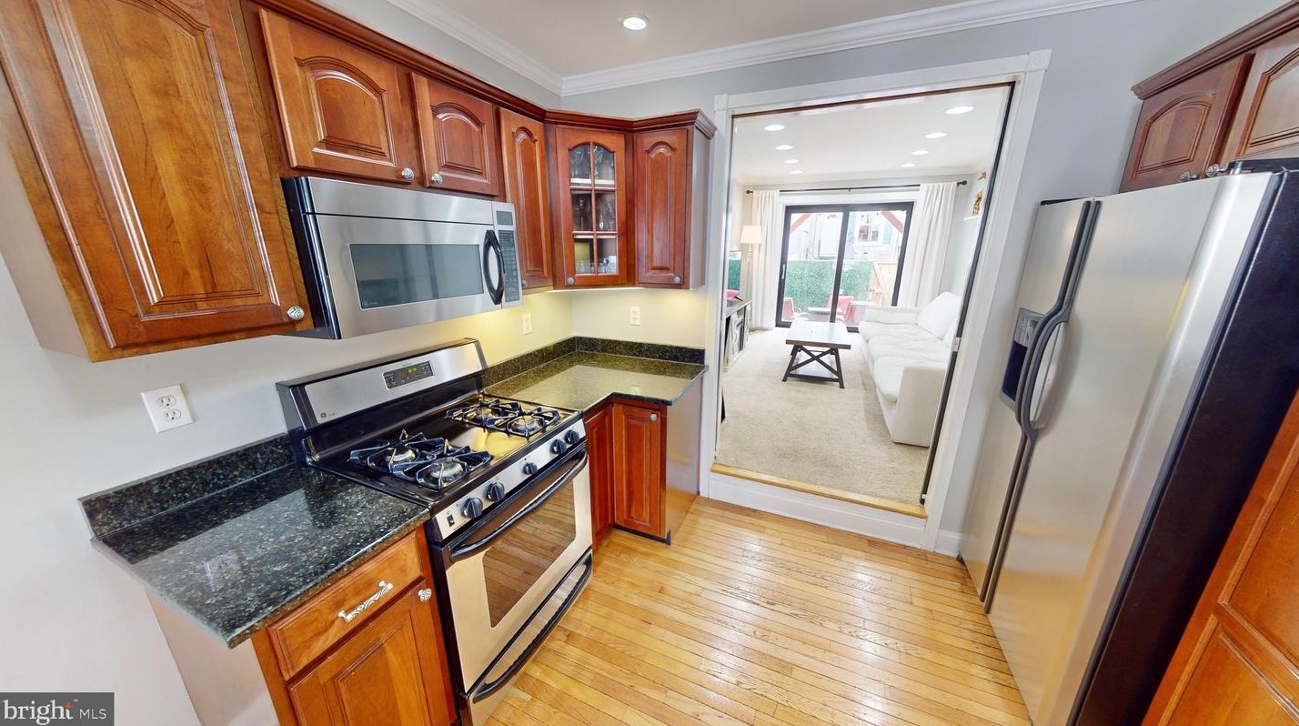 705 Glover St, Baltimore MD  21205-1609 exterior