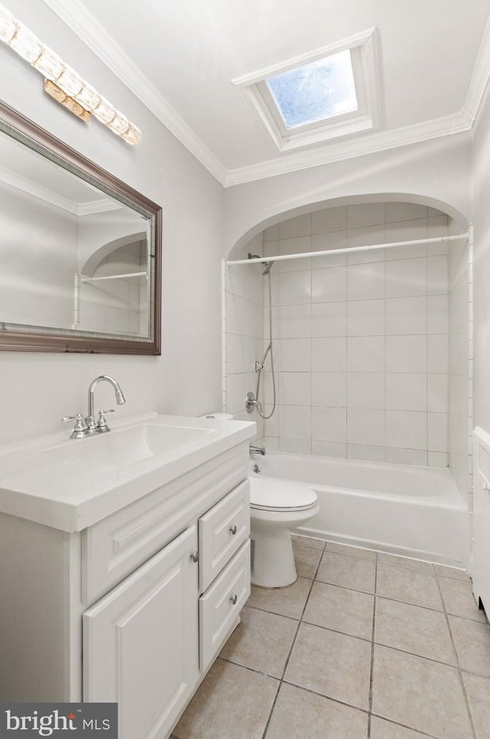 4037 Wilkens Ave, Baltimore MD  21229-4722 exterior