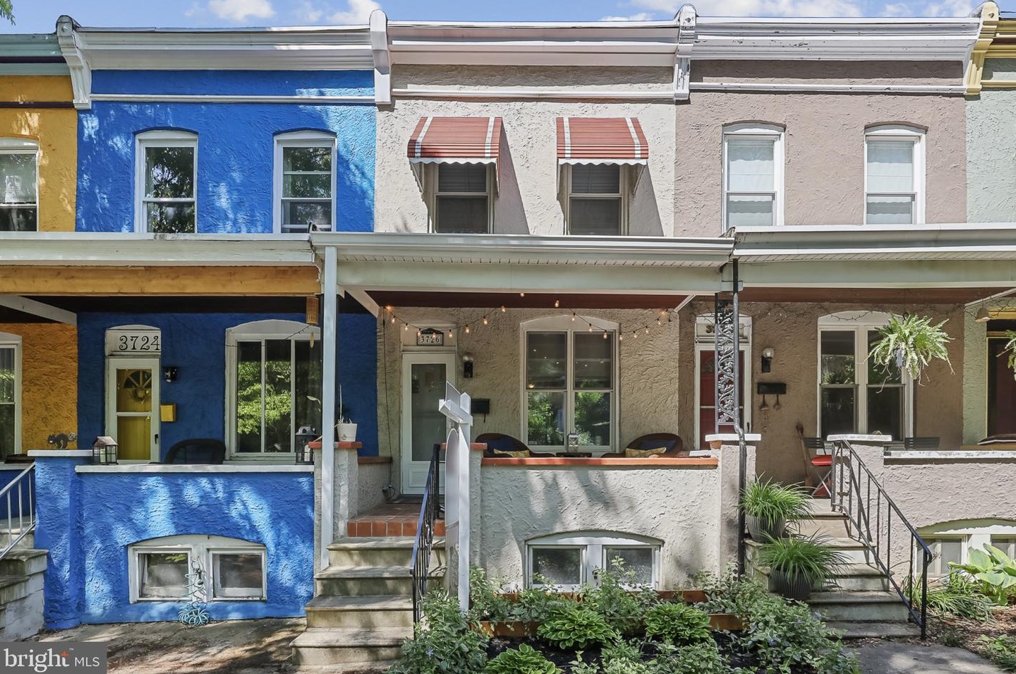 3726 Chestnut Ave, Baltimore MD  21211-2205 exterior