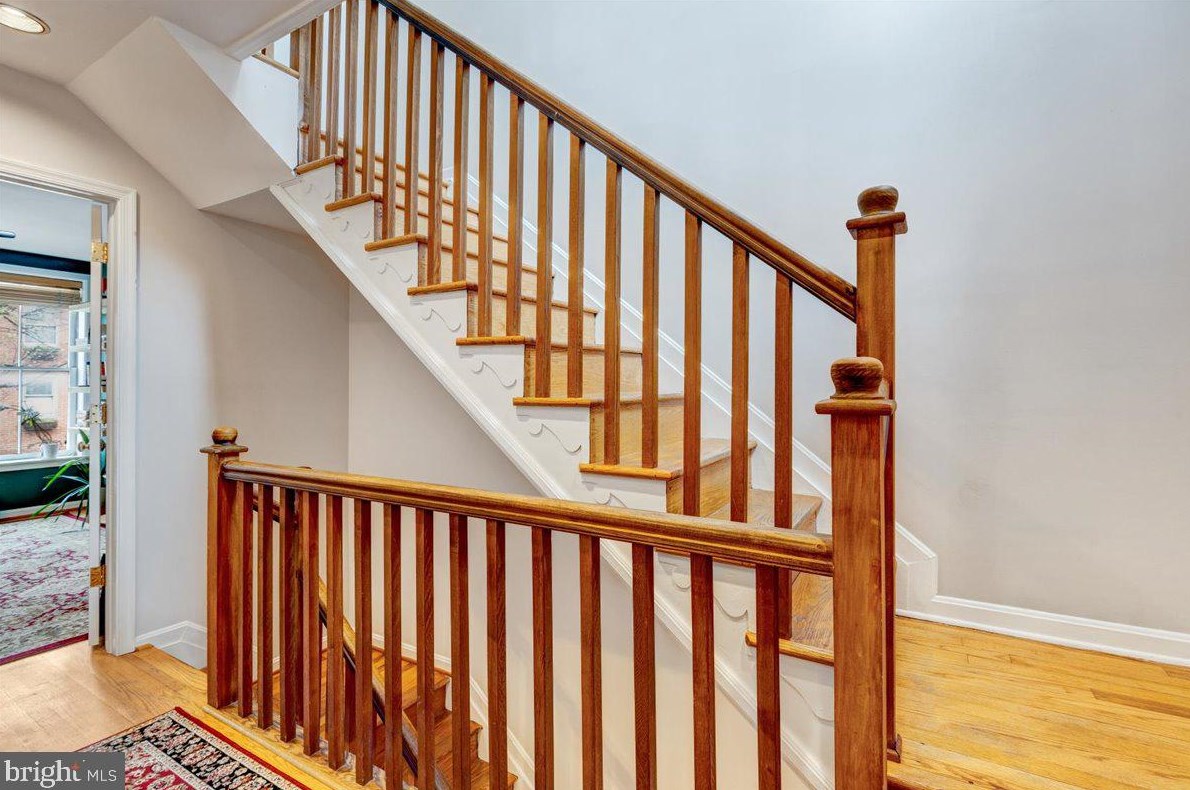 723 Hanover St, Baltimore MD  21230-3832 exterior