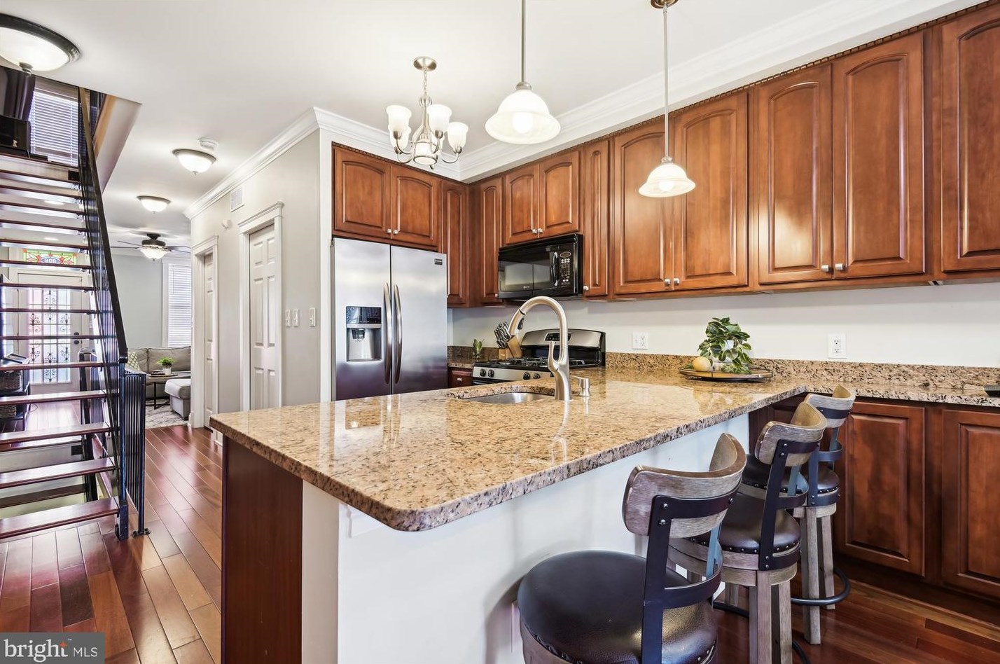 806 Streeper St, Baltimore MD  21224-1725 exterior