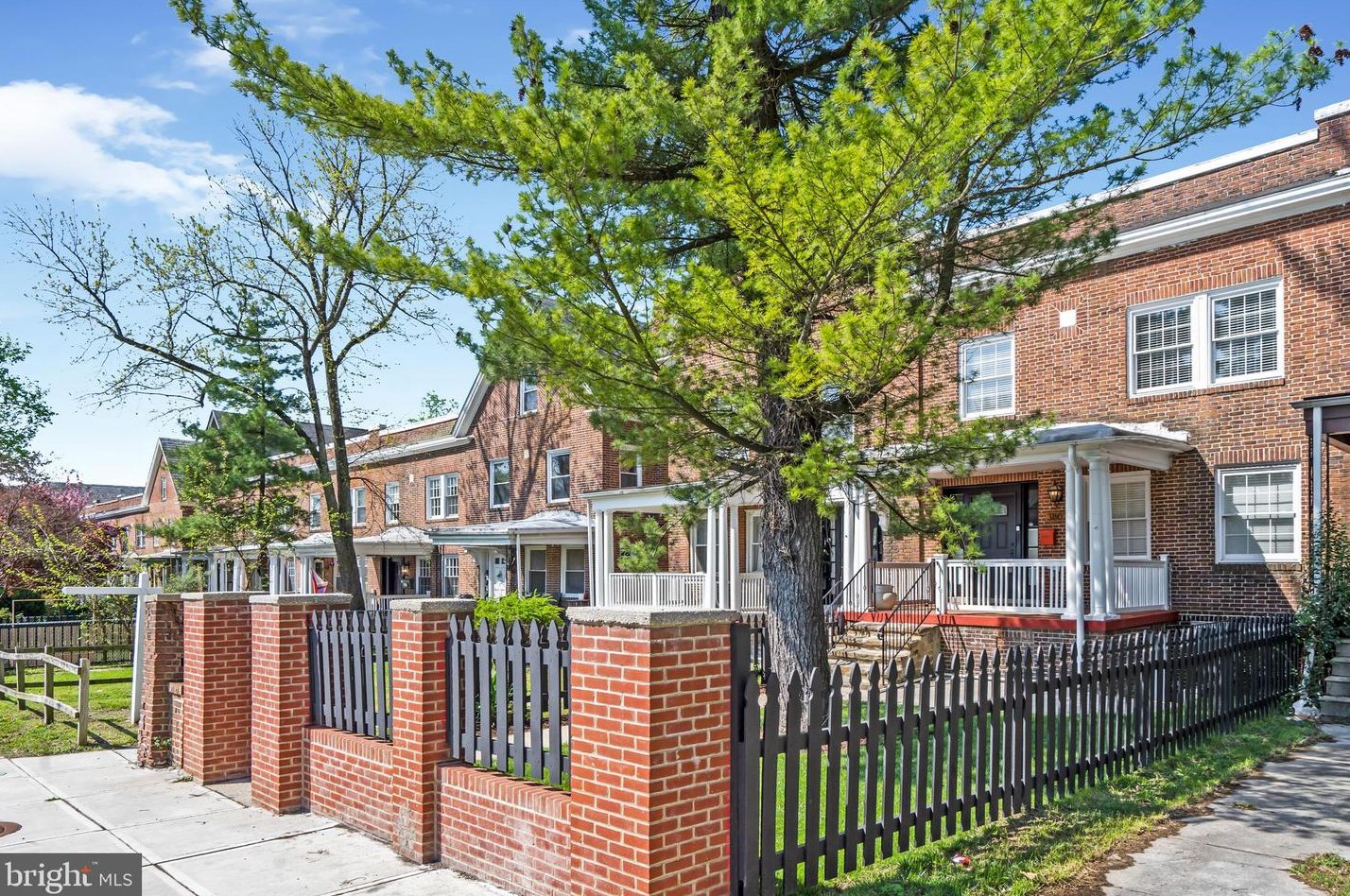 3802 Greenmount Ave, Baltimore MD  21218-1848 exterior