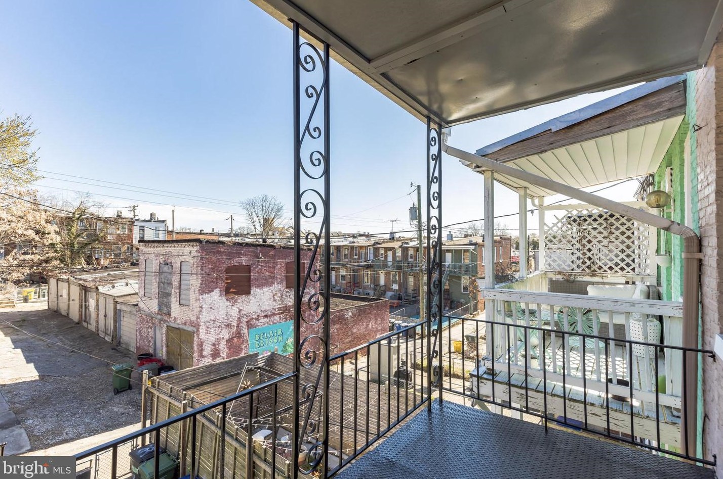 3014 Clifton Park Ter, Baltimore MD  21213-1136 exterior