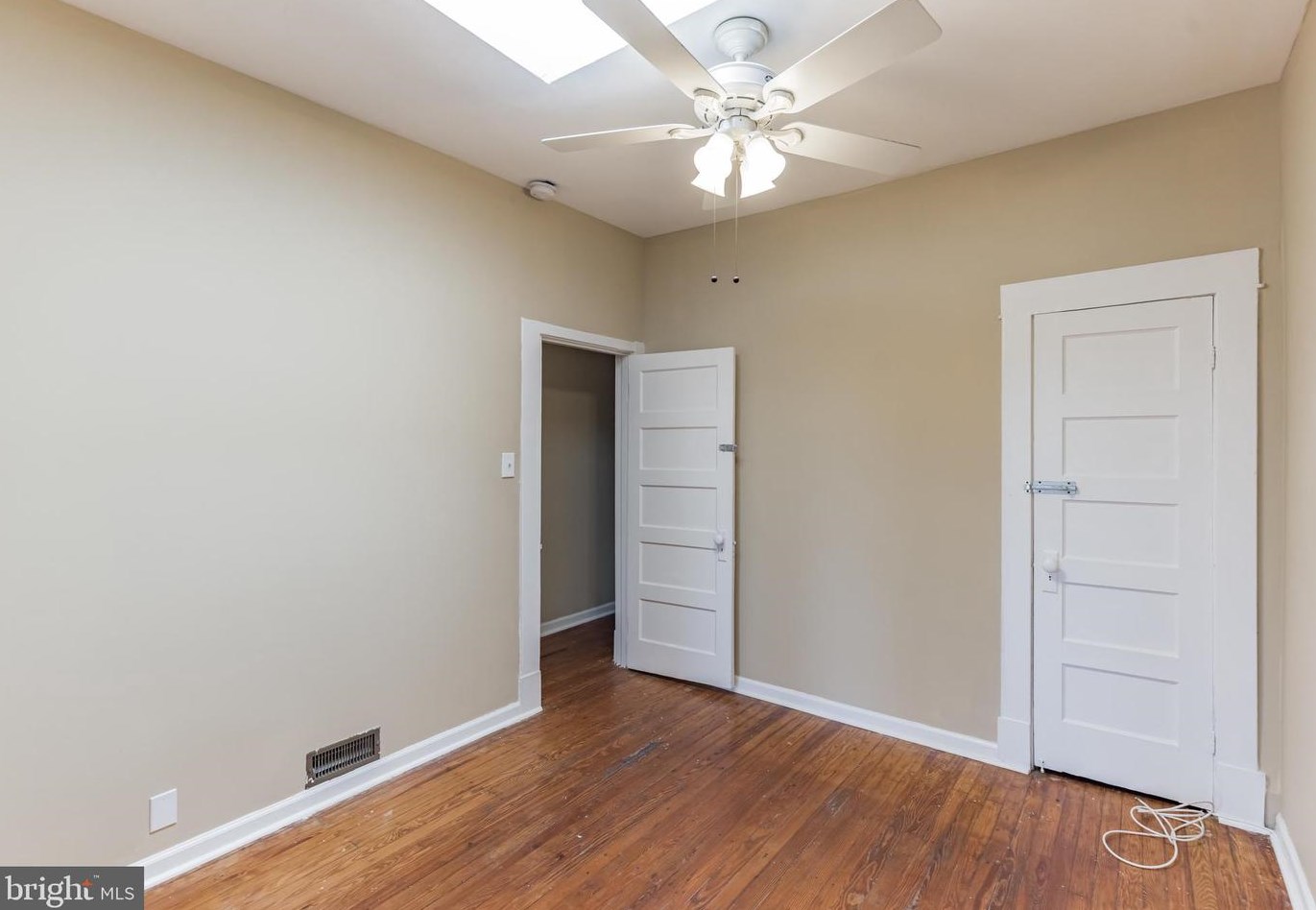 3014 Clifton Park Ter, Baltimore MD  21213-1136 exterior