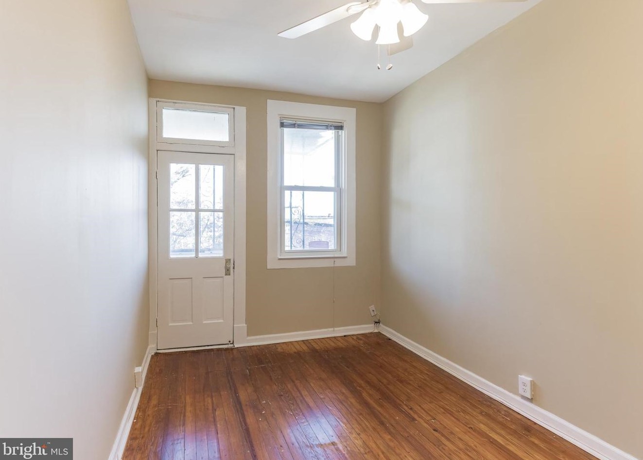 3014 Clifton Park Ter, Baltimore MD  21213-1136 exterior