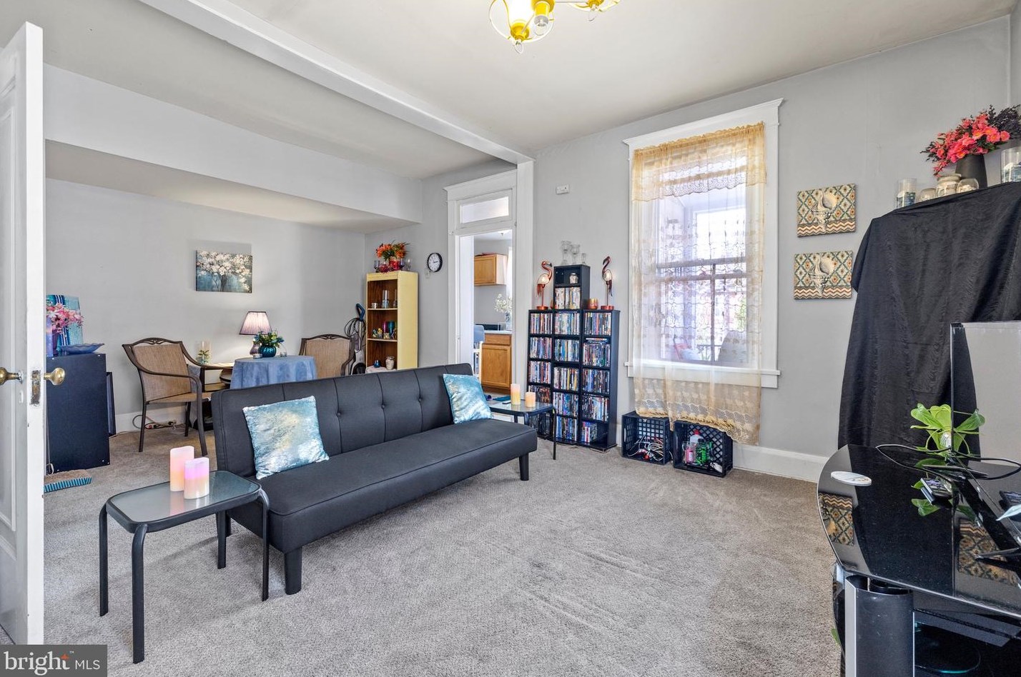 818 35th St, Baltimore MD  21218-2930 exterior