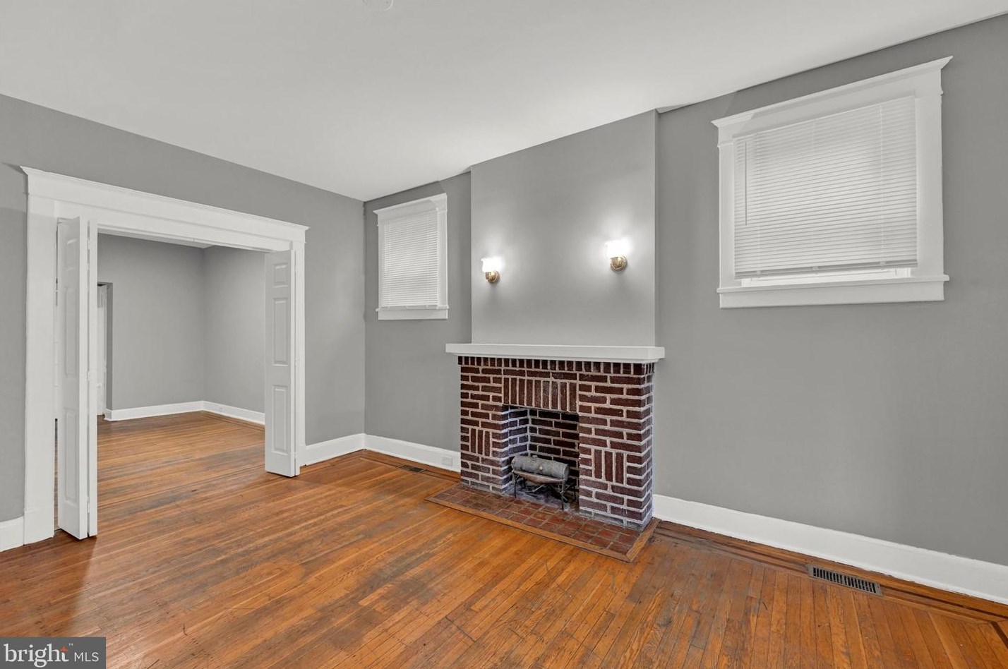 818 35th St, Baltimore MD  21218-2930 exterior