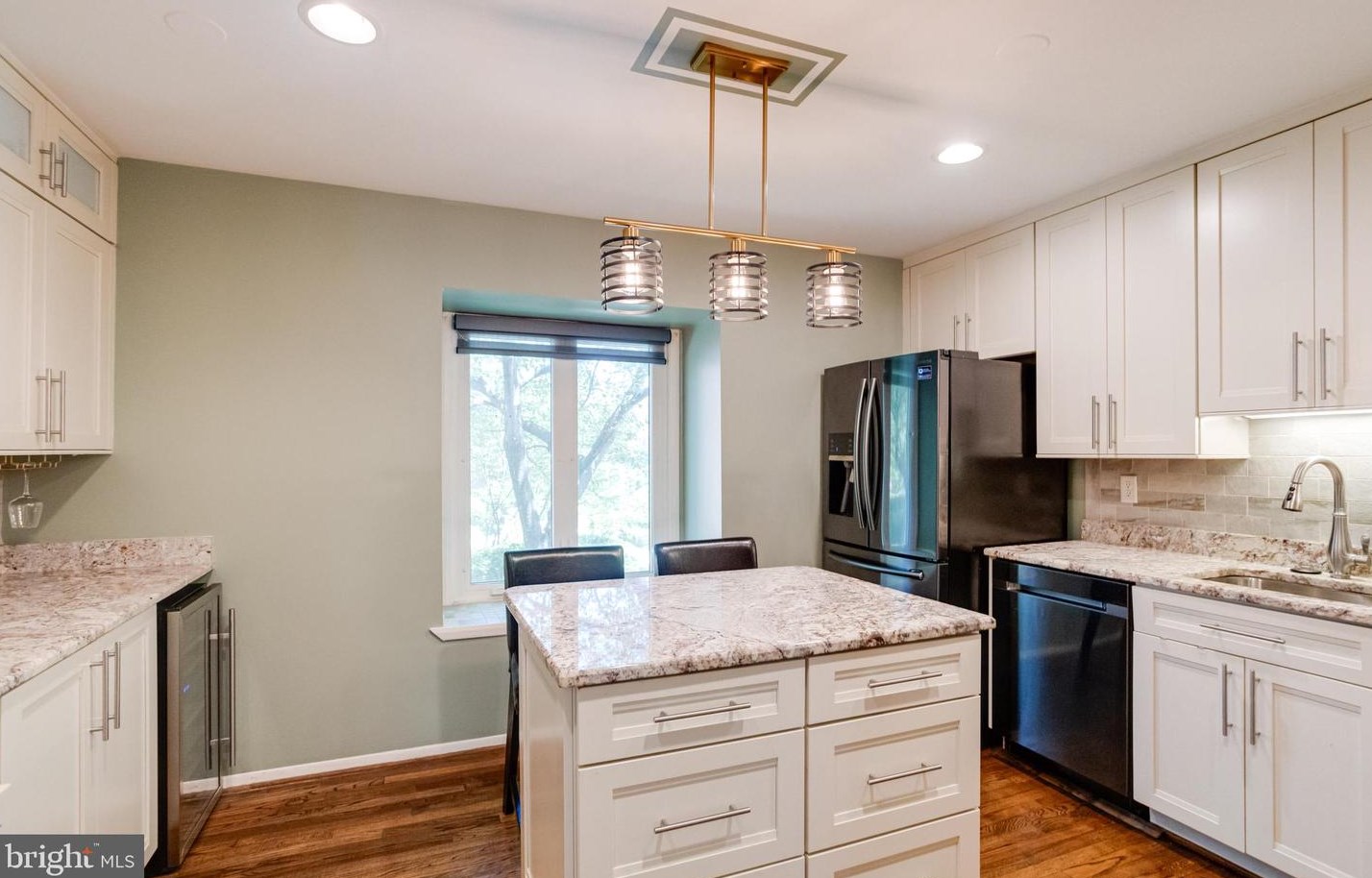 1208 Linden Grn, Baltimore MD 21217-3600 exterior