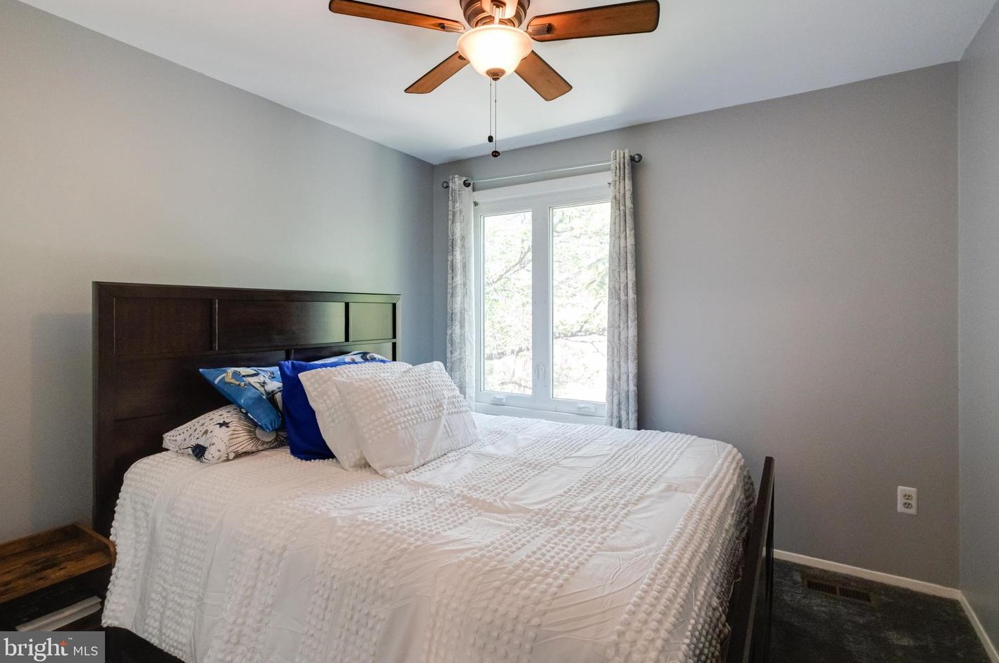 1208 Linden Grn, Baltimore MD 21217-3600 exterior