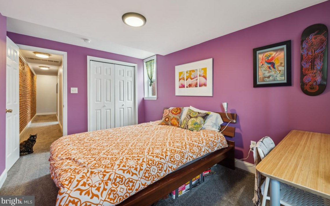 2736 Huntingdon Ave, Baltimore MD  21211-3012 exterior