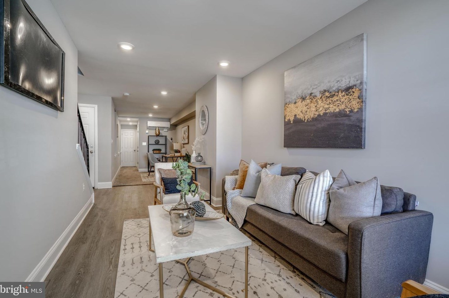 39 Arlington Ave, Baltimore MD  21223-2616 exterior