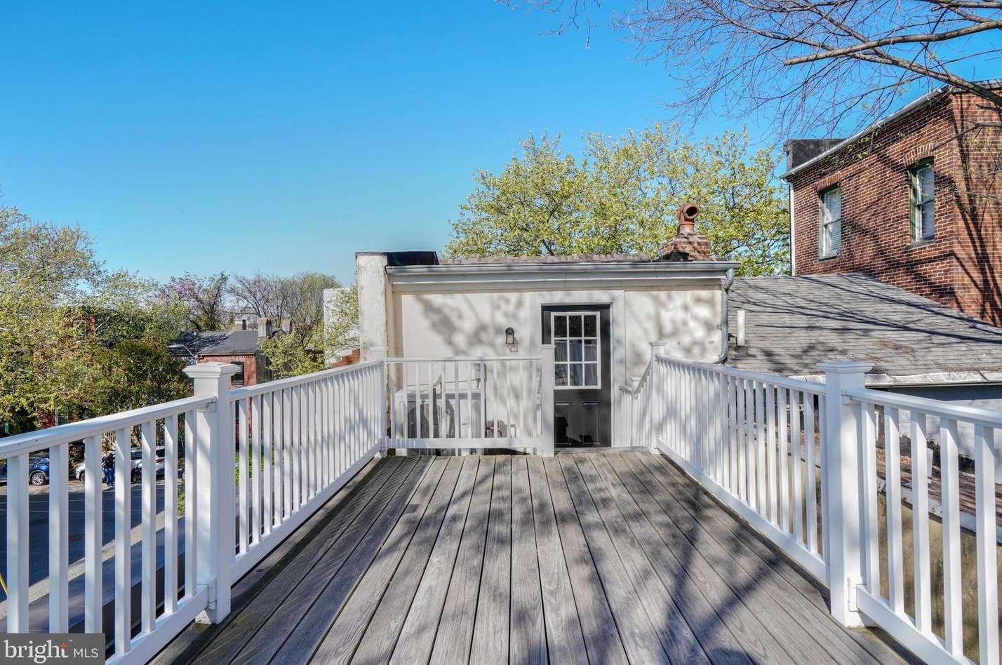 39 Arlington Ave, Baltimore MD  21223-2616 exterior