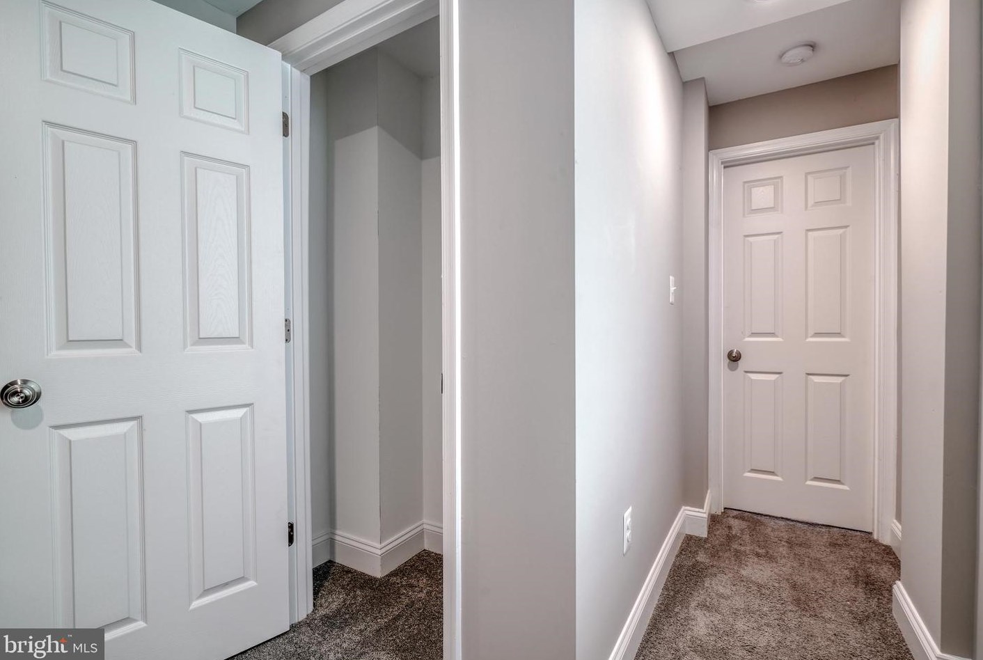 39 Arlington Ave, Baltimore MD  21223-2616 exterior