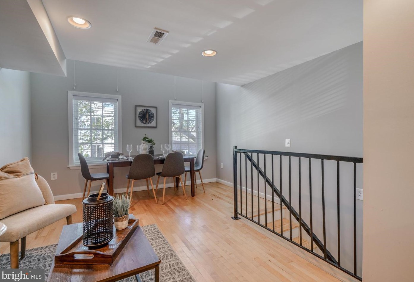 39 Arlington Ave, Baltimore MD  21223-2616 exterior