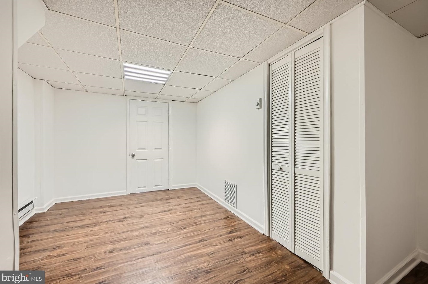 4333 Falls Rd, Baltimore MD  21211-1223 exterior