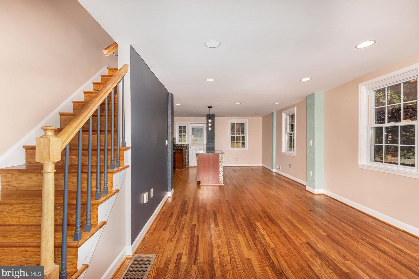 639 Umbra St, Baltimore MD  21224-4628 exterior