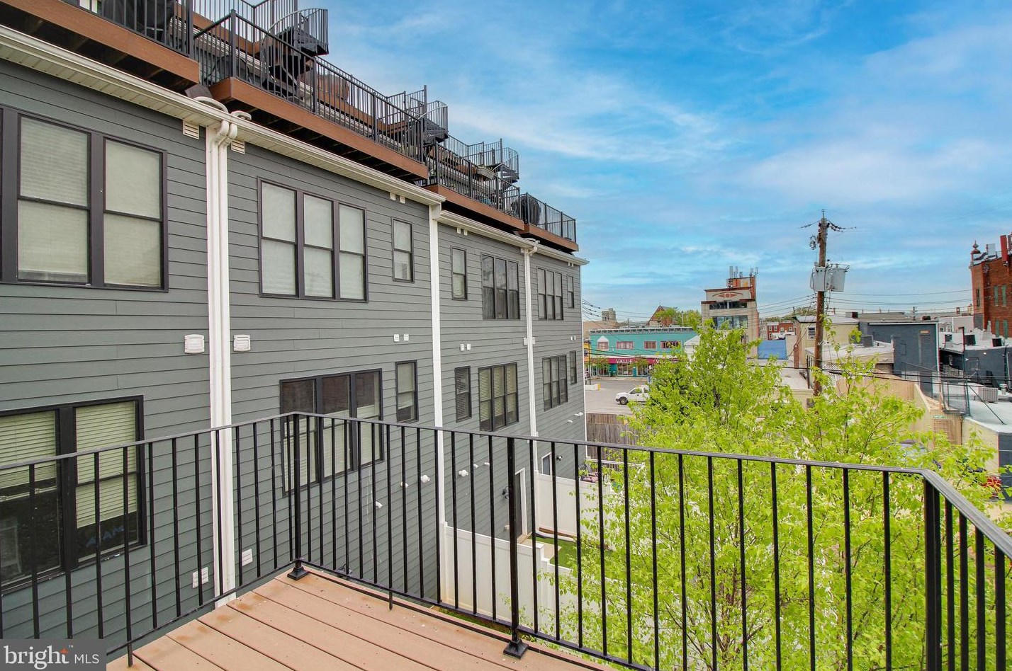 3500 Fleet St, Baltimore MD  21224-4105 exterior