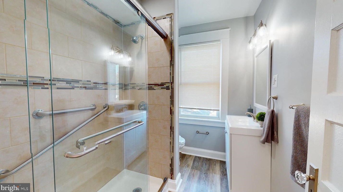 3413 Cedardale Rd, Baltimore MD  21215-7301 exterior